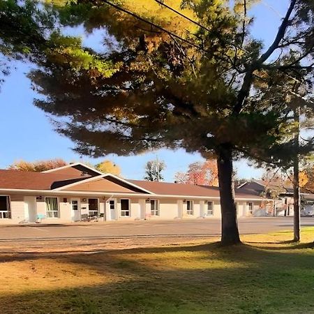 Motel Bonsoir Joliette Eksteriør billede
