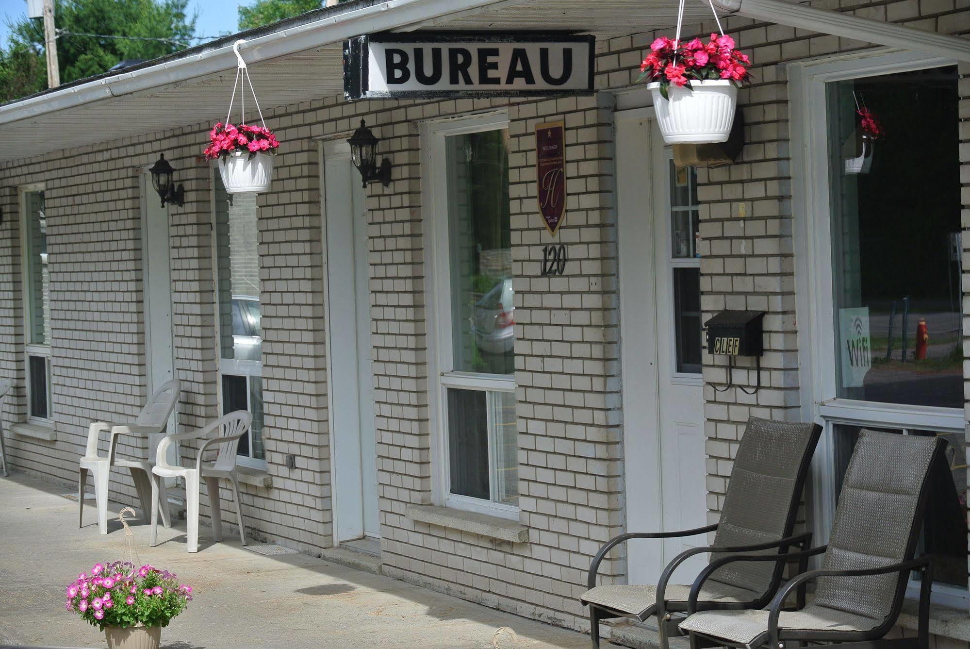 Motel Bonsoir Joliette Eksteriør billede