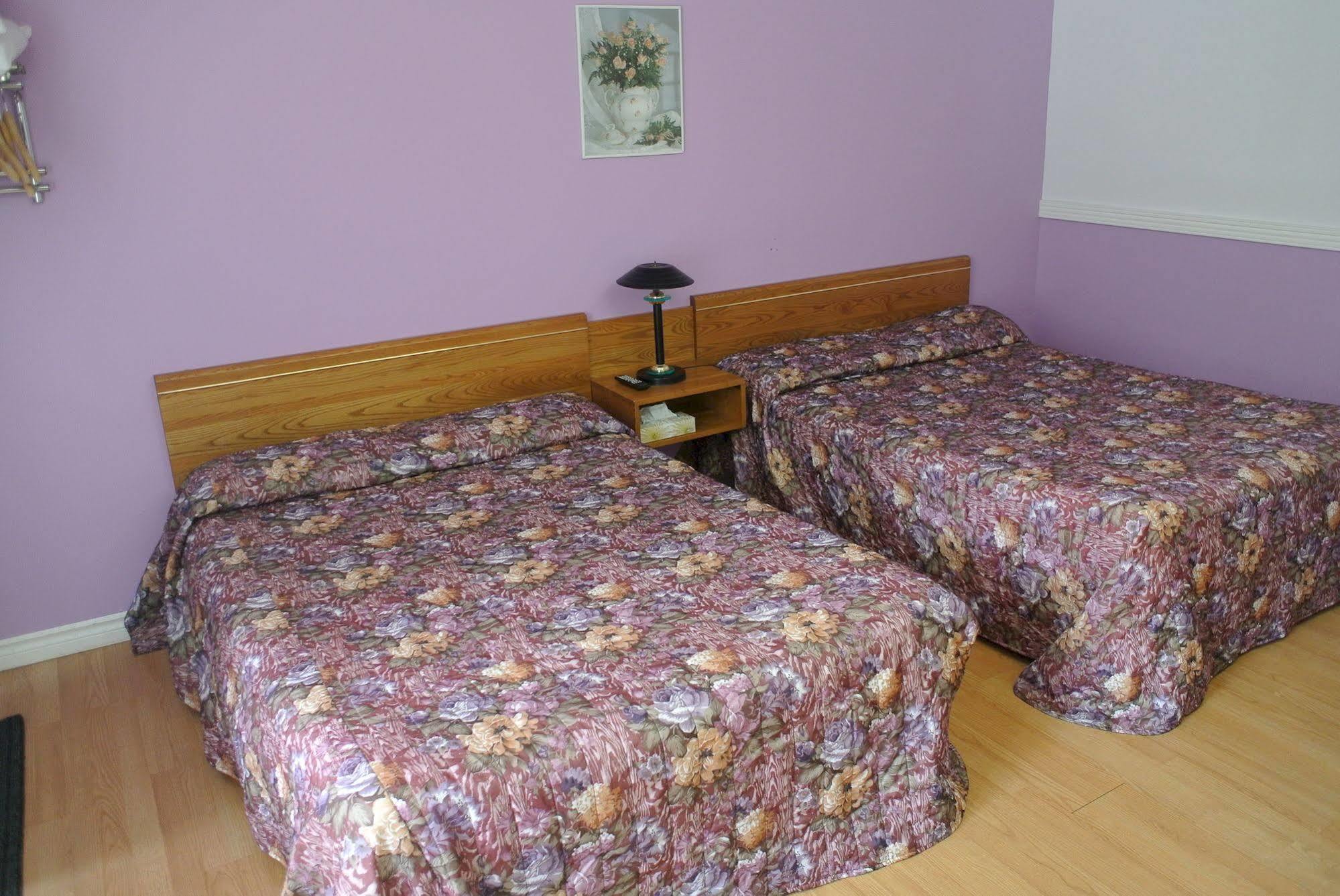 Motel Bonsoir Joliette Eksteriør billede