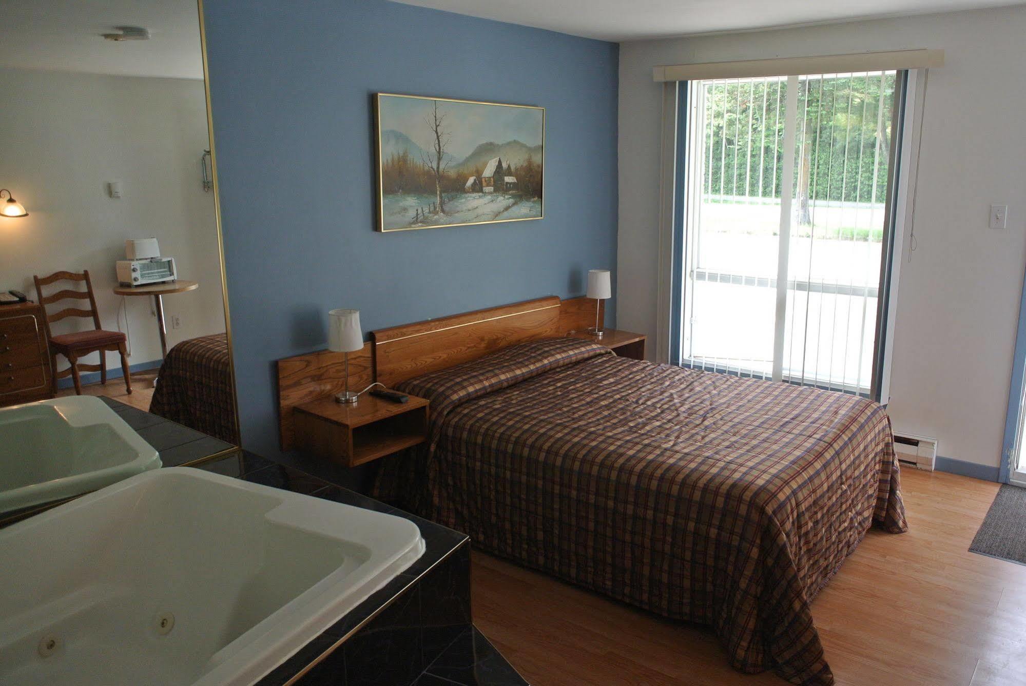 Motel Bonsoir Joliette Eksteriør billede
